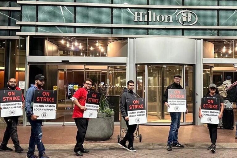 Striking hotel workers in Boston Massachusetts in September 2024 Unite Here X 1024x683