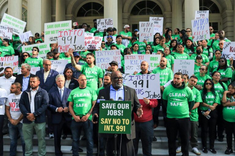 new york city hotels protest bill to mandate licensing Sep 12 2024 9 30 00 AM 1024x683