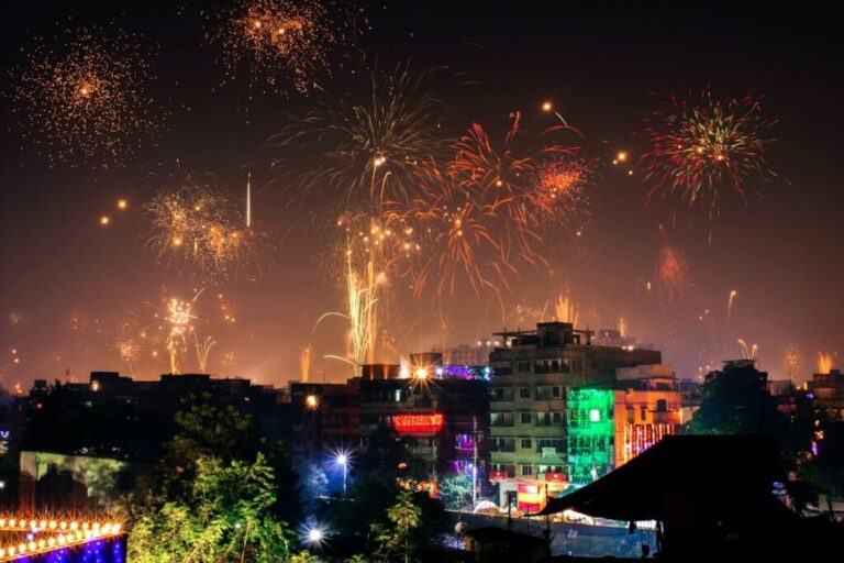 Diwali Celebrations pexels suvan chowdhury 37305 1580085 1024x683