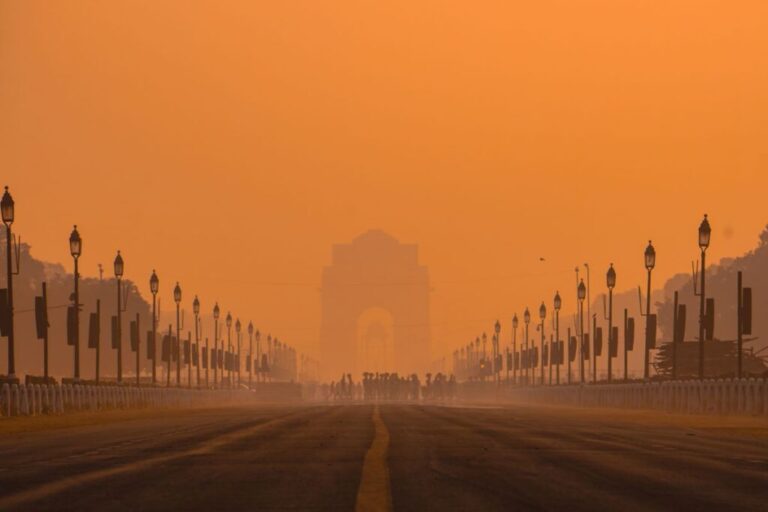 Delhi India Gate Freepik scaled 1024x683