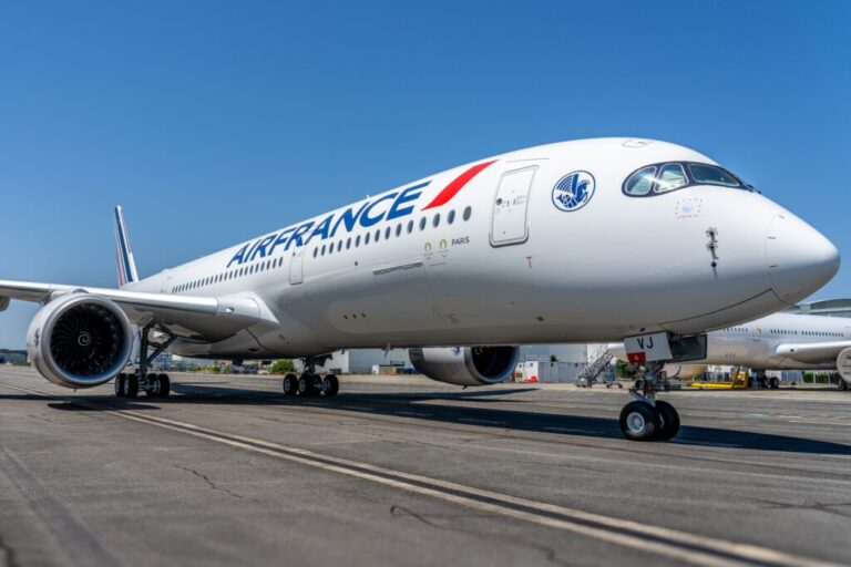 2 Airbus A350 Air France Paris © Florent Peraudeau pour Air France 1024x683