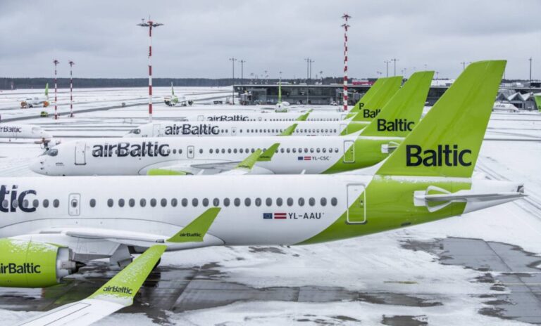 airbaltic aircraft 21 1024x618